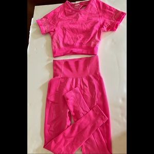 Gymshark pink set